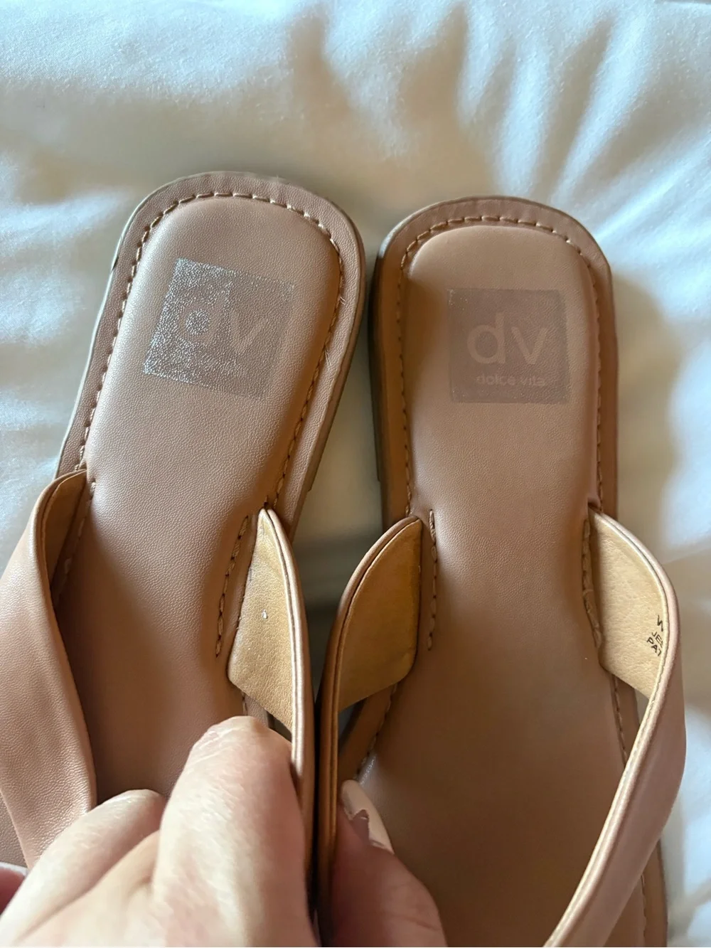 DV by Dolce Vita Tan Toe-Post Sandals with Gold Accent